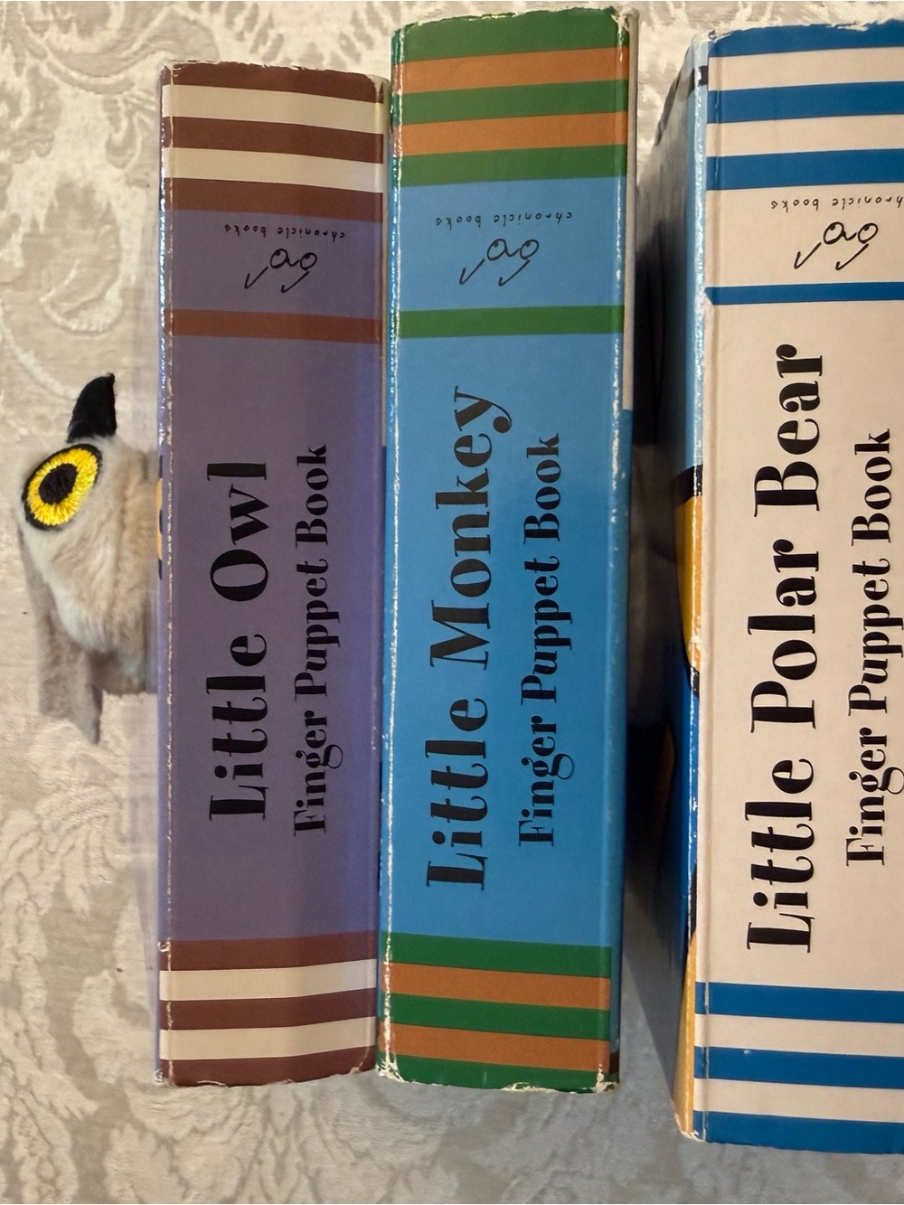Lot of 3 Finger Puppet Books. Little Owl, Little 🐻❄️ Bear, Little Monkey 🐒 - Picture 2 of 8